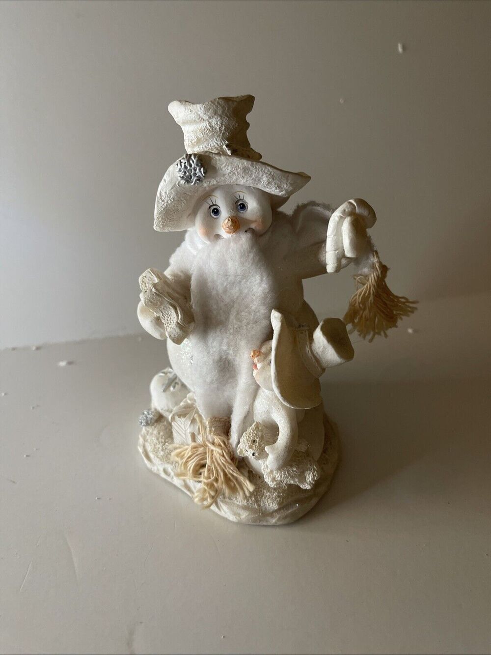 vintage k's collection Mother Snowwoman And Child Ordering Gifts